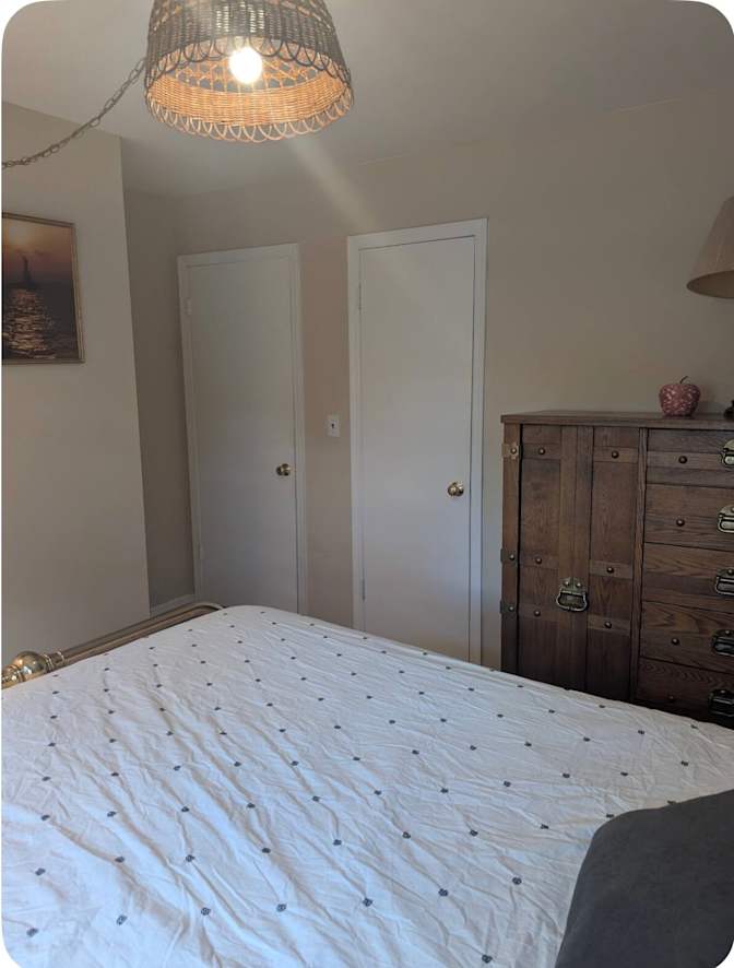 Sara's room