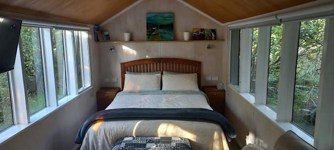 Mark Fendall's room