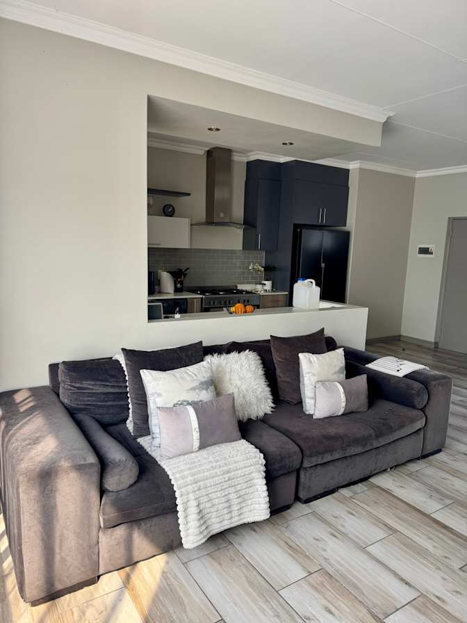 Minenhle's room