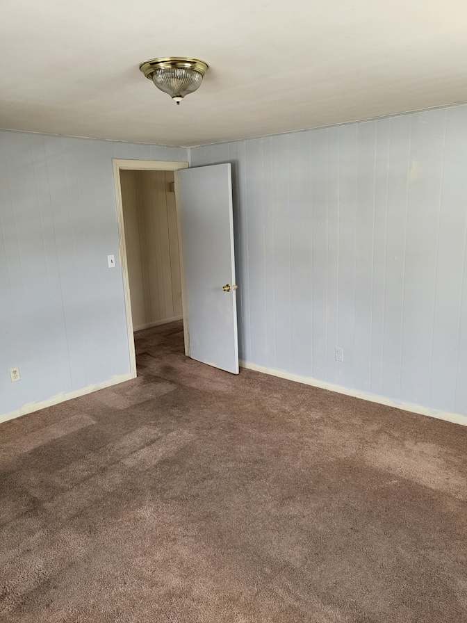 Jon's room