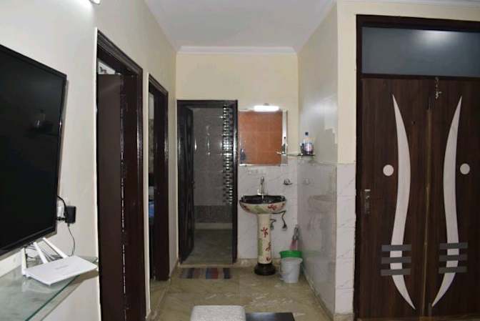 Archika's room
