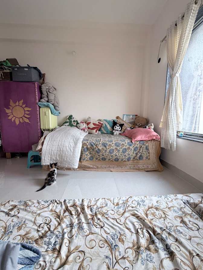 Kubra's room