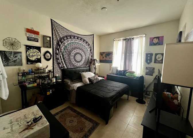 Avery McMinn's room