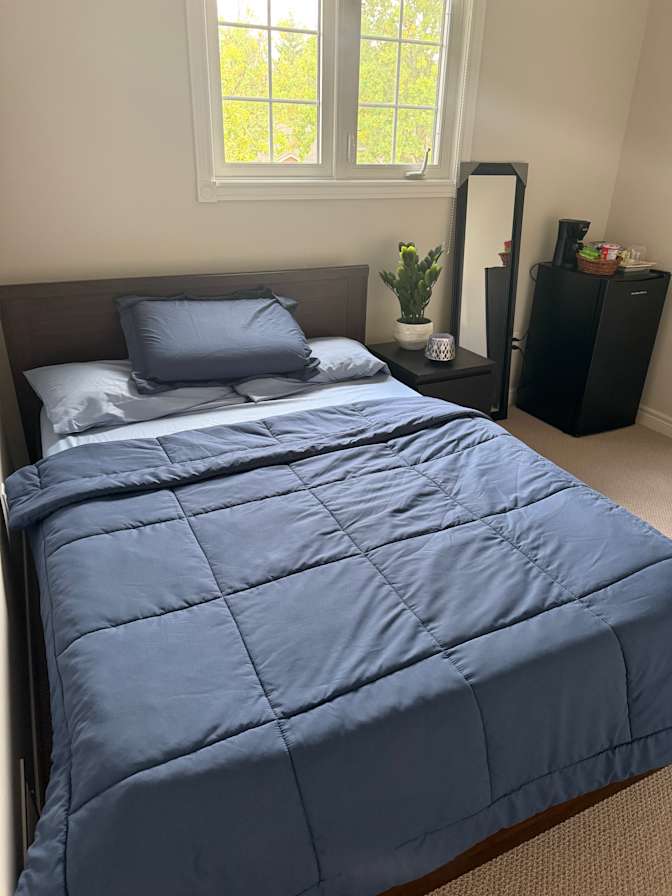 Navnit's room