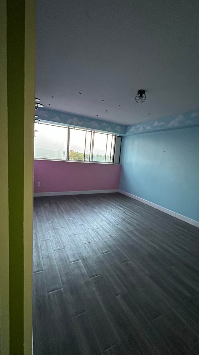 Maule's room