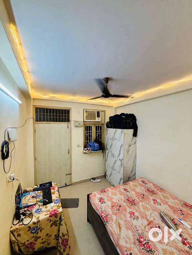 Muskan joshi's room