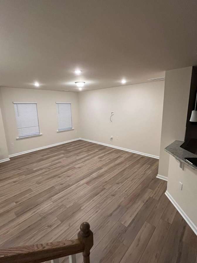 Alcove Rooms's room