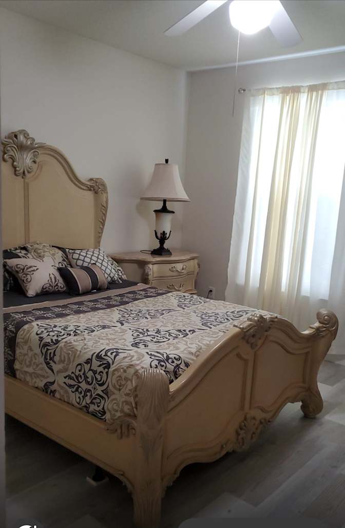 GILBERTO's room