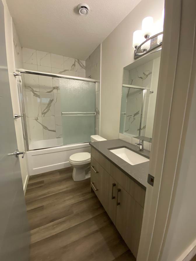 85 Avenue NW - Photo 3
