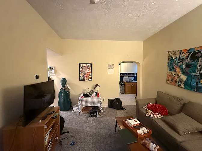 Kaiser Mot's room