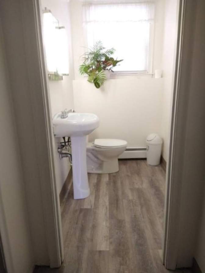 laura's room