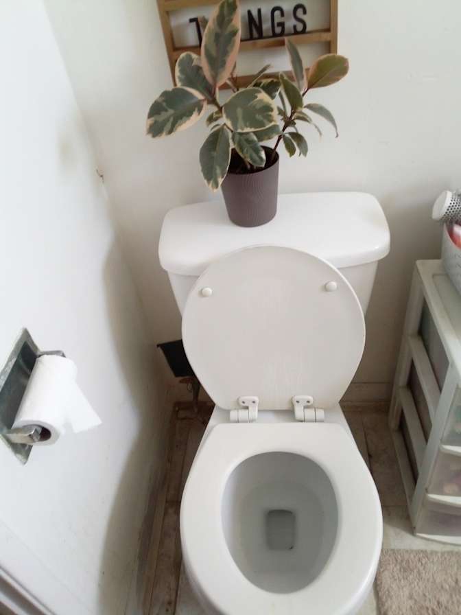 Monika Armendariz's room