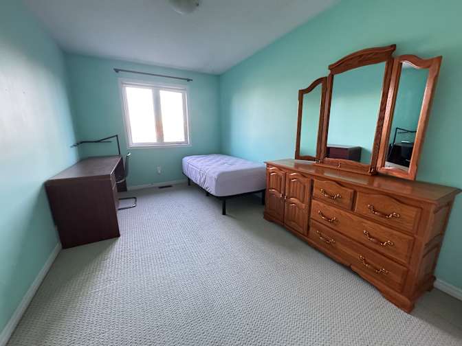 Steve's room
