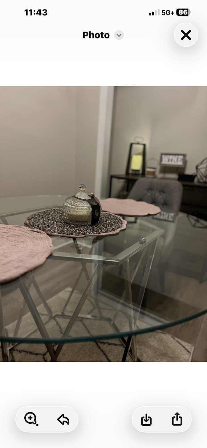 Sandra L Robinson's room