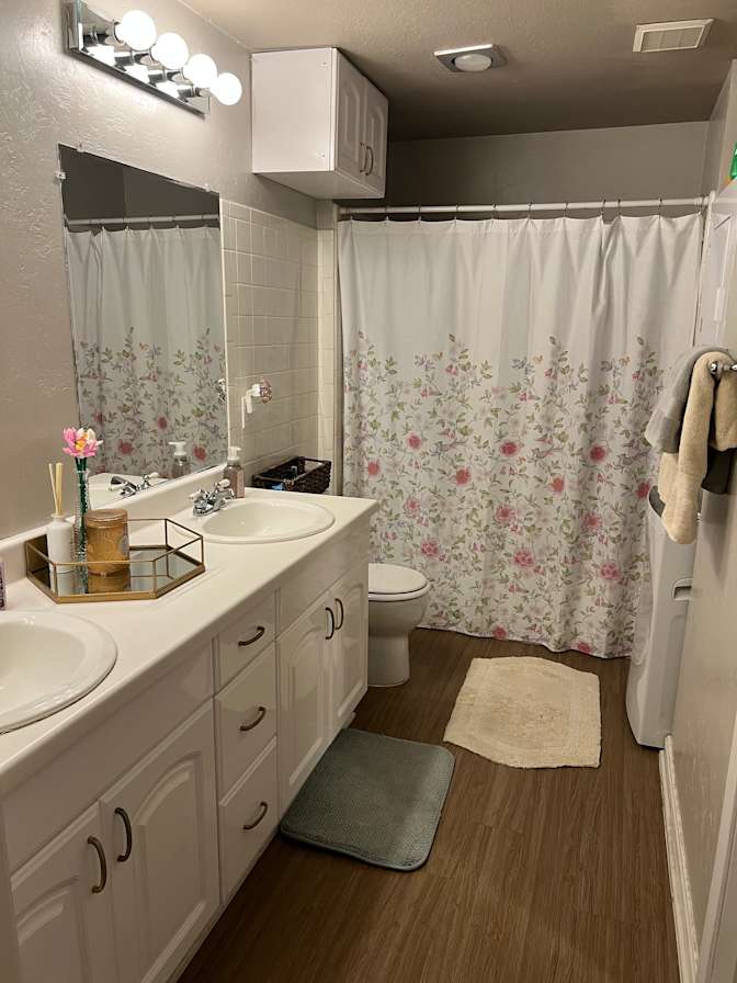 Meadow Zeltner's room