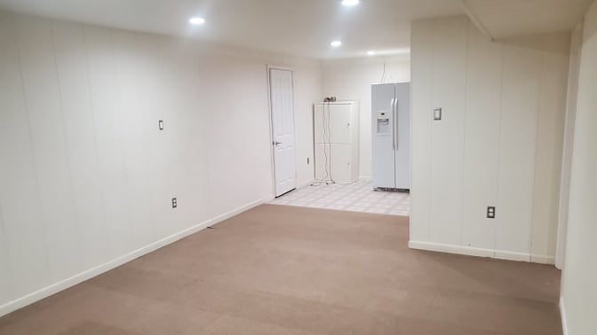Enrique's room