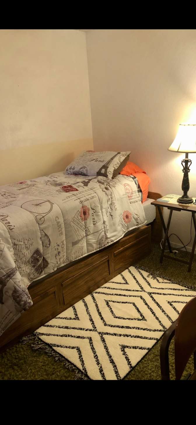Steve's room
