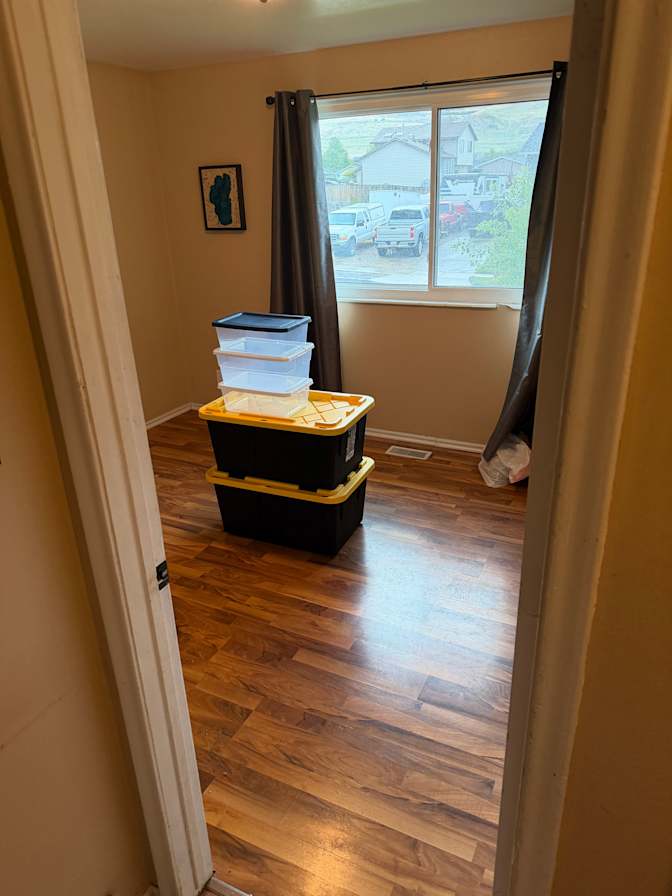 Dennis Carty's room