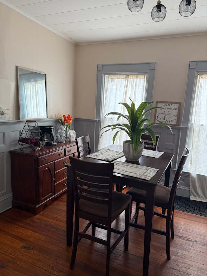 Lauren's room
