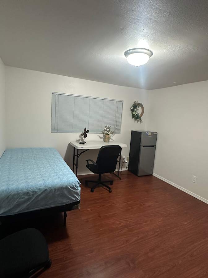 Lisa's room