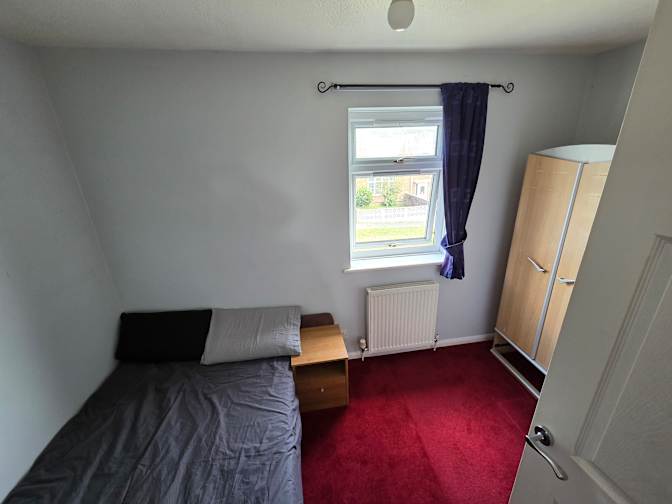 Gary's room