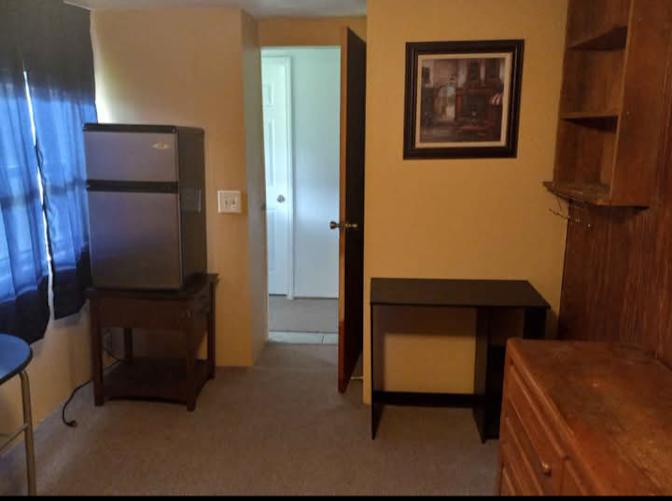 Julie L Goloversic's room