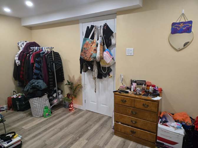 yogesh shekhawat's room