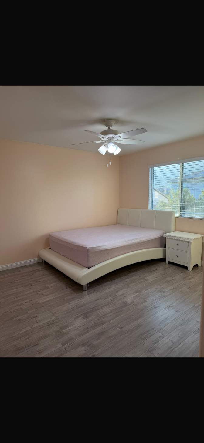 DOROTHY's room