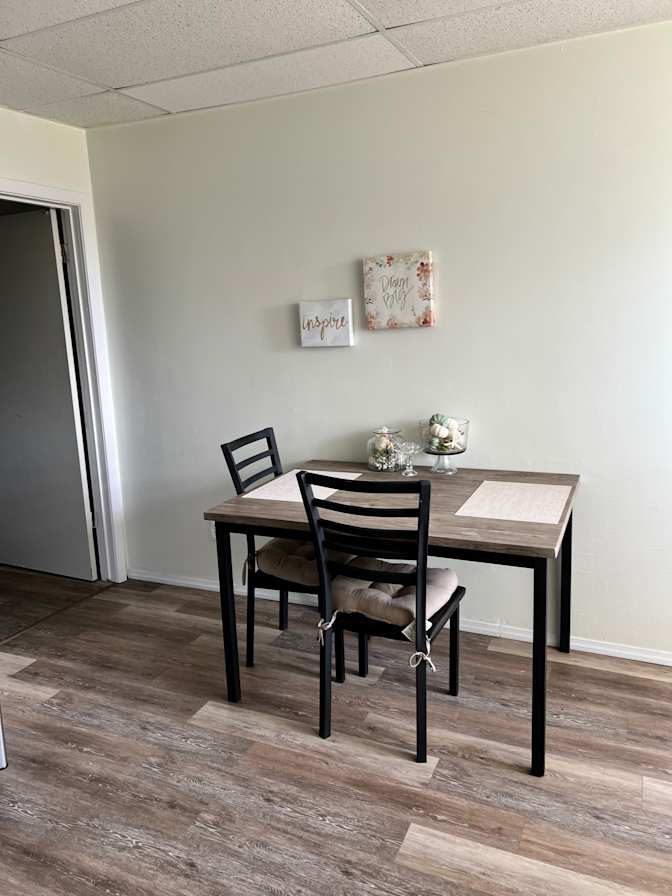 Jonnie's room