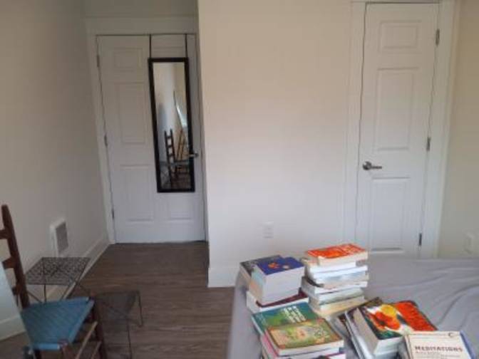 Taylor Sirnio's room