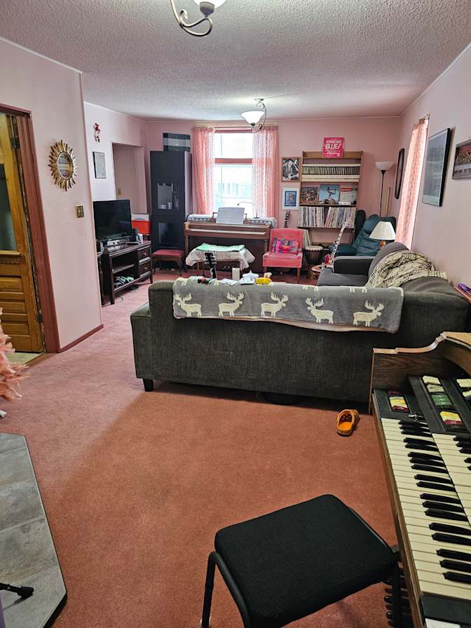 Stephanie's room
