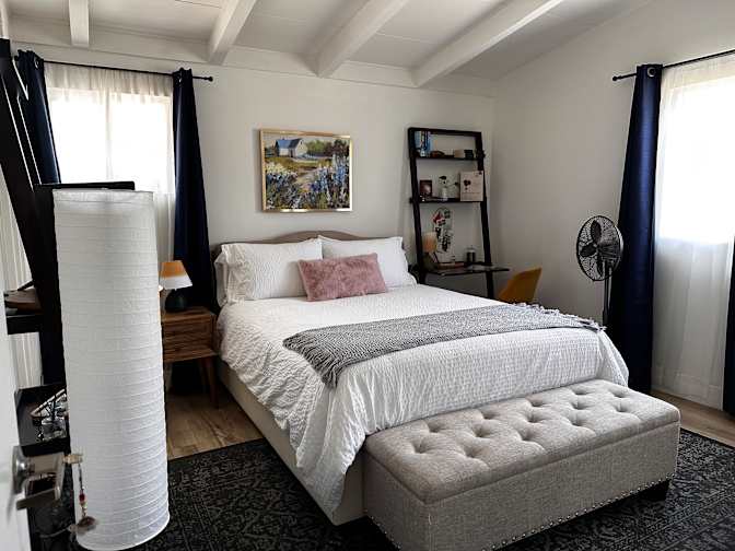 Mariana's room