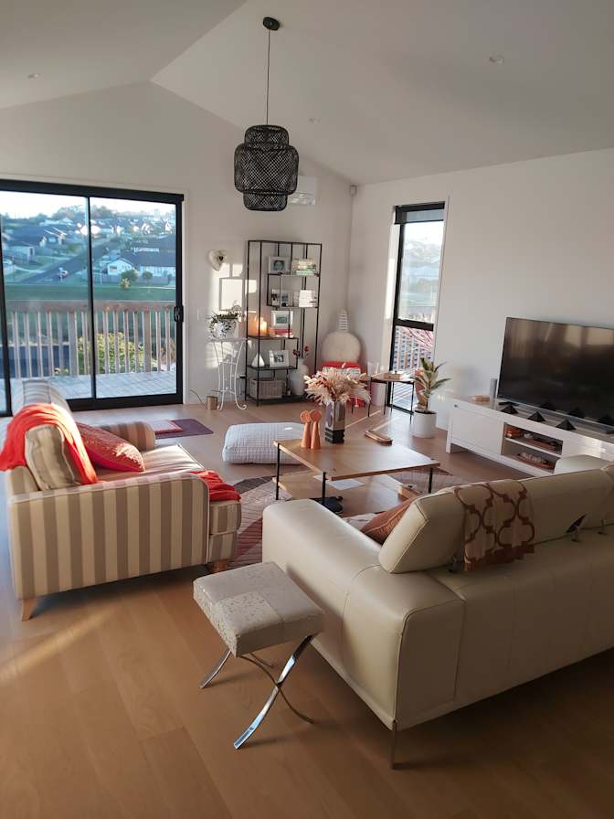 Renata's room