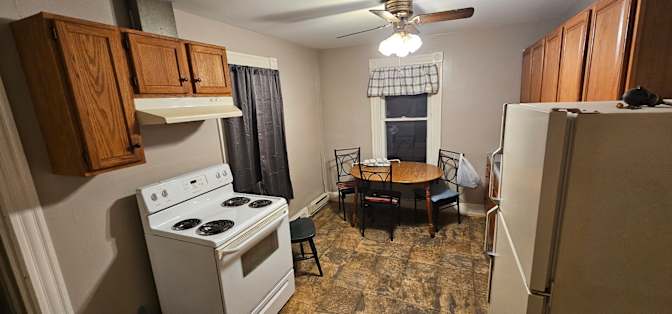 Kingdom Rental Property's room