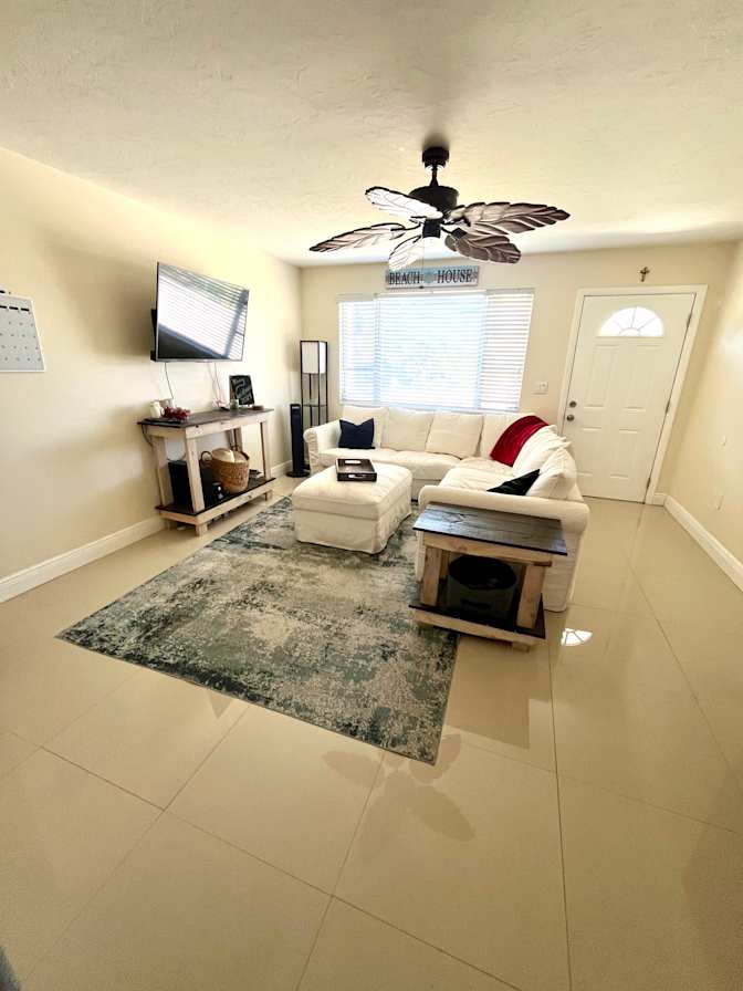 Carolyn's room