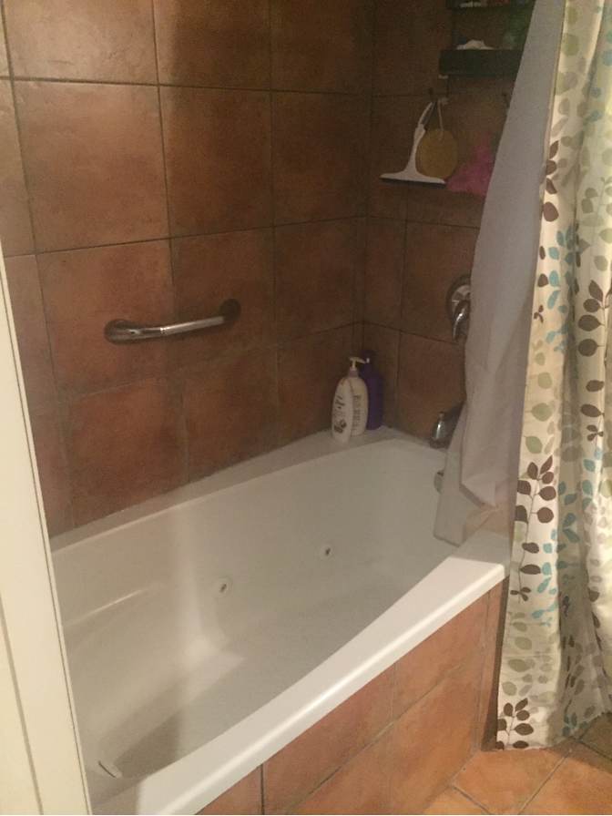Jen's room