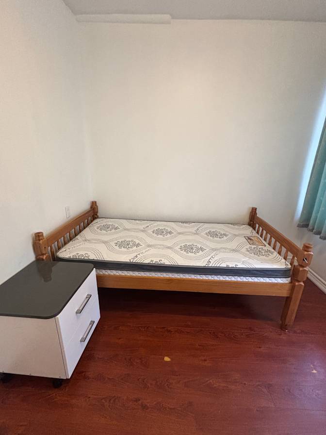 Manpreet's room