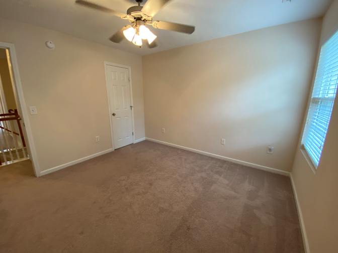 Alcove Rooms's room