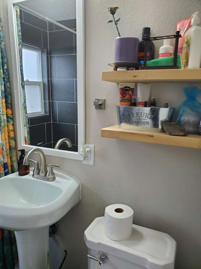 Jocelyn's room