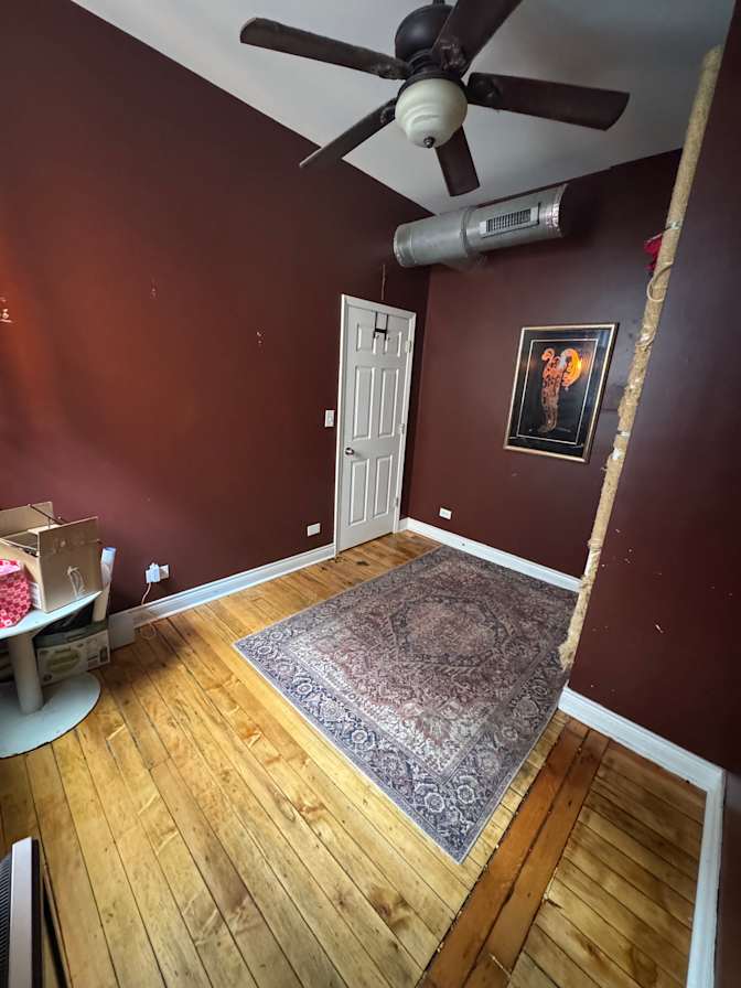 claire's room