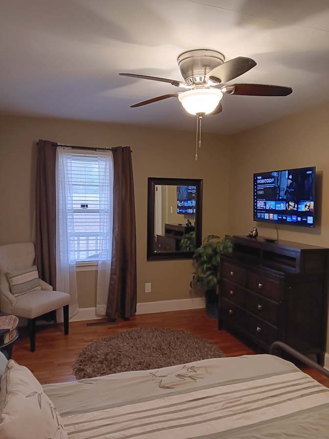 Apple's room