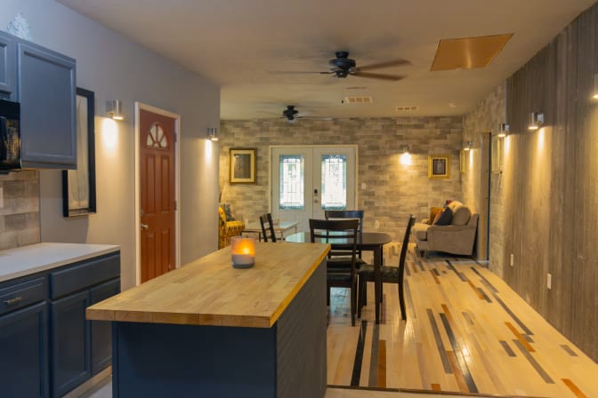 Yates Properties's room