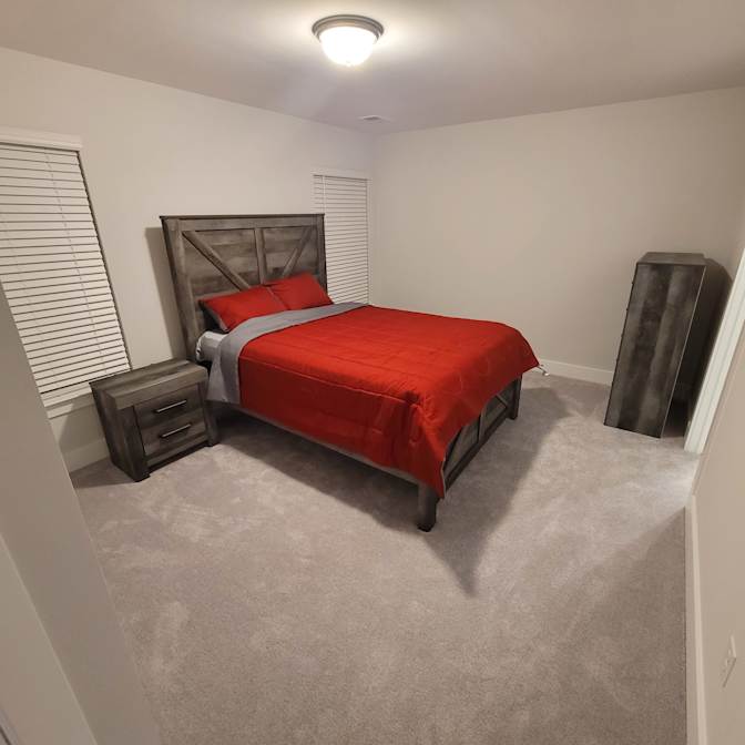 Ken's room