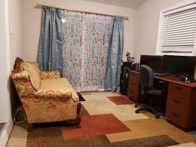 Oscar's room