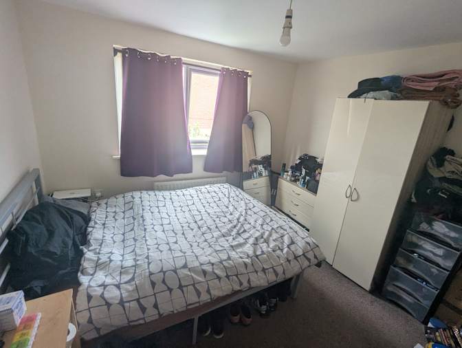 Alex Obiorah's room