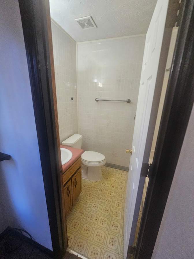 CL&C Property Management and Consulting's room
