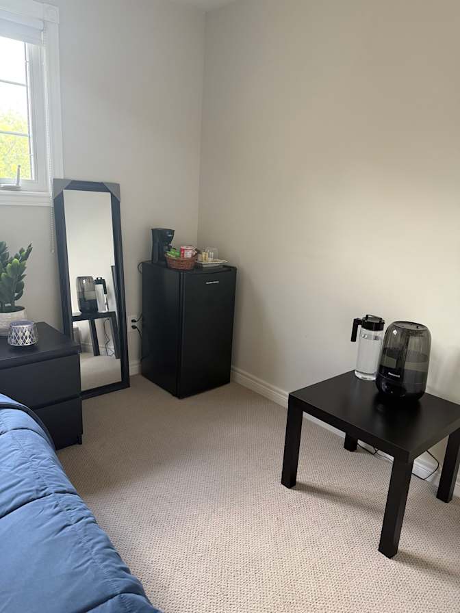 Navnit's room