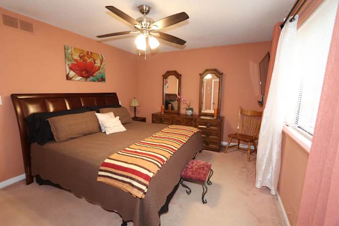 Paula Gibbs's room
