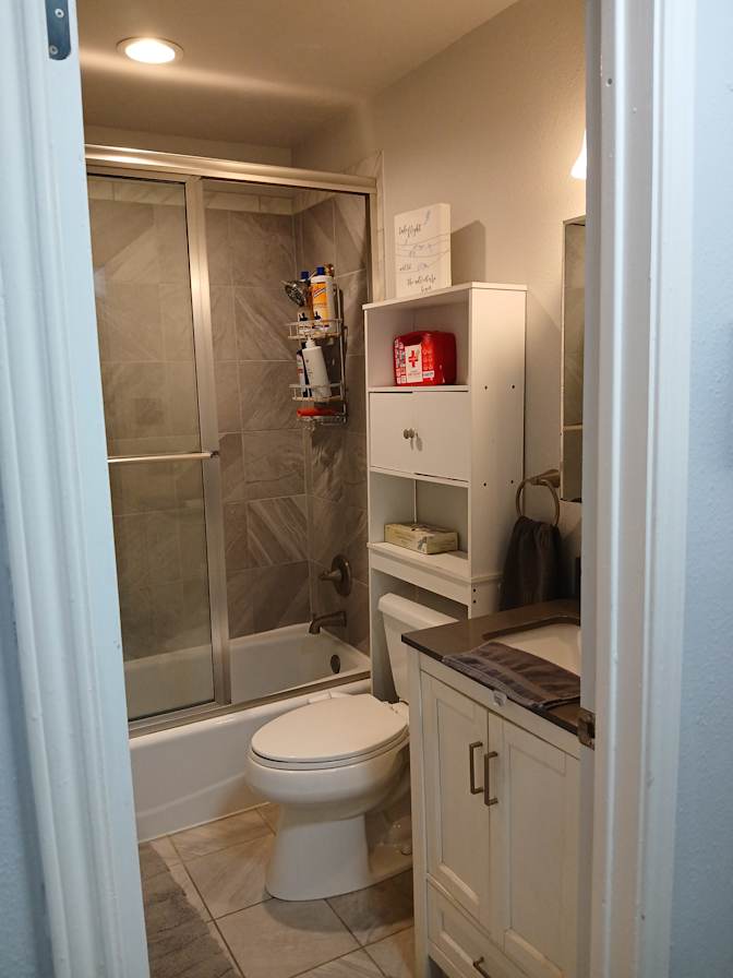 Darlene Davis's room