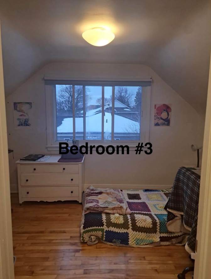 Kiana's room